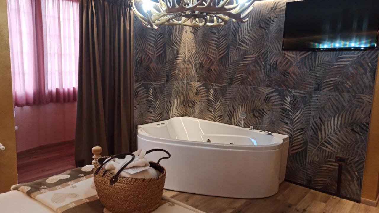 La Bocchetta Romantic Spa Hotel e Ristorante Conco Esterno foto