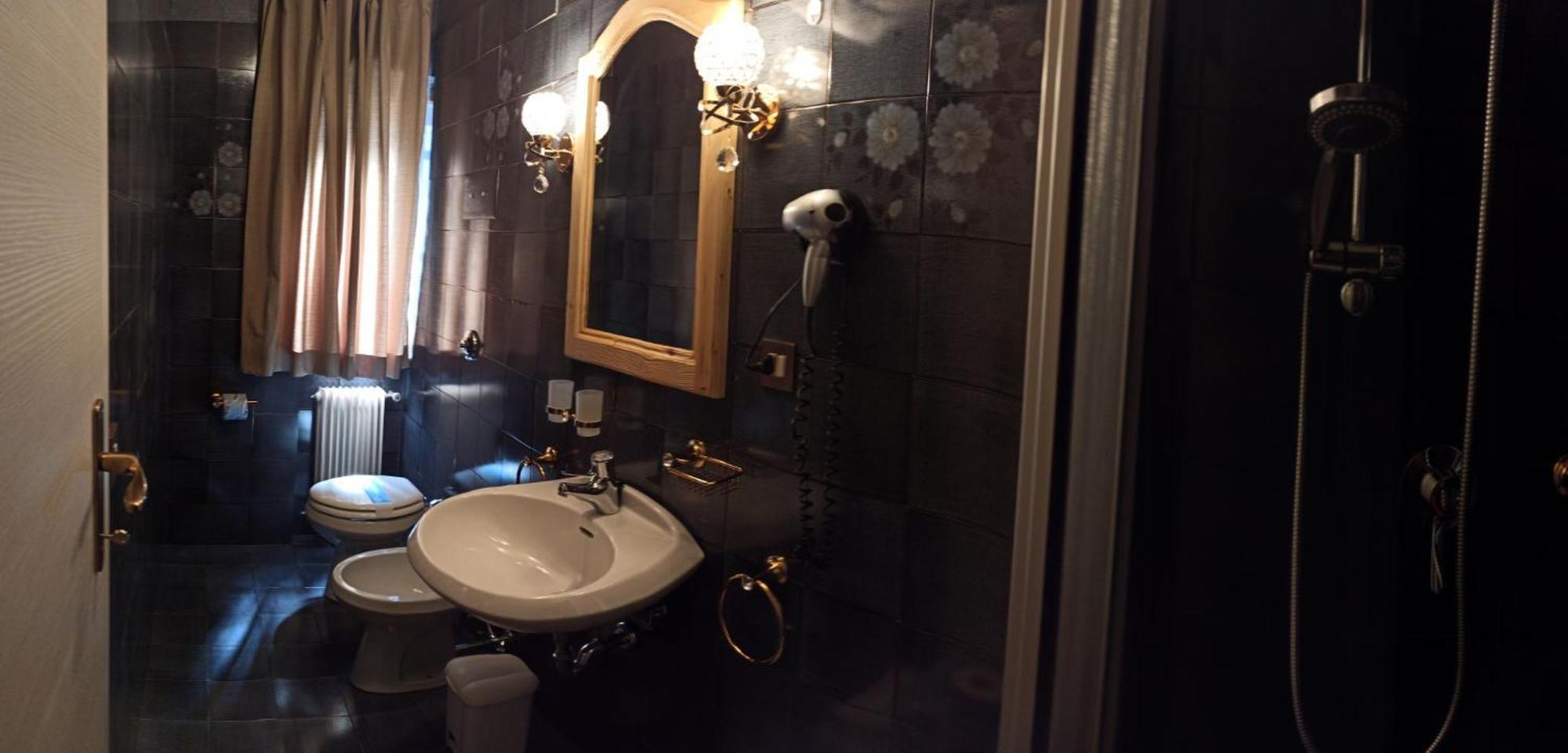 La Bocchetta Romantic Spa Hotel e Ristorante Conco Esterno foto